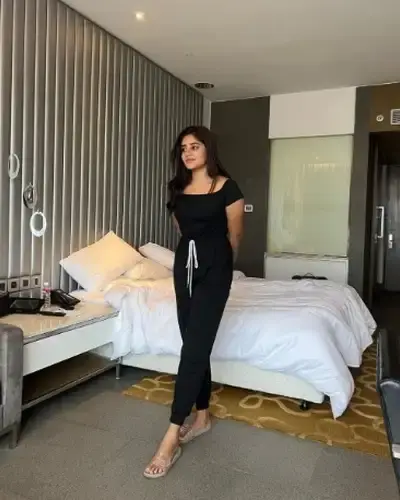 Call Girls Chinchinim Cash On Delivery